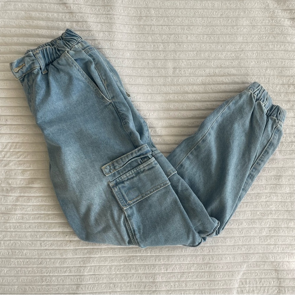 Light Wash Cuffed Mom Cargo Jeans